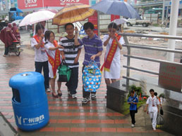 风雨无阻，喜迎新生